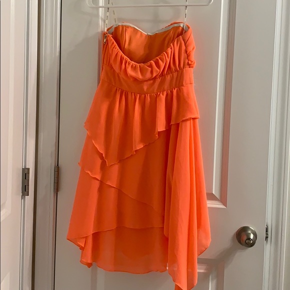 Coral homecoming/ formal dress - Picture 2 of 3
